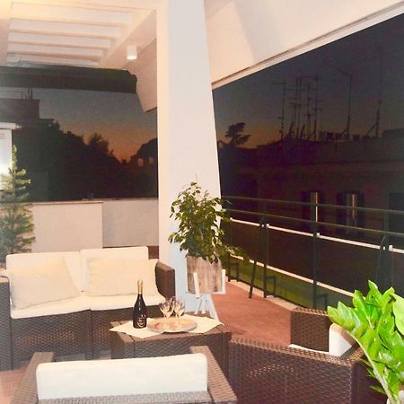 Terrazza San Giovanni Apartment Řím Exteriér fotografie